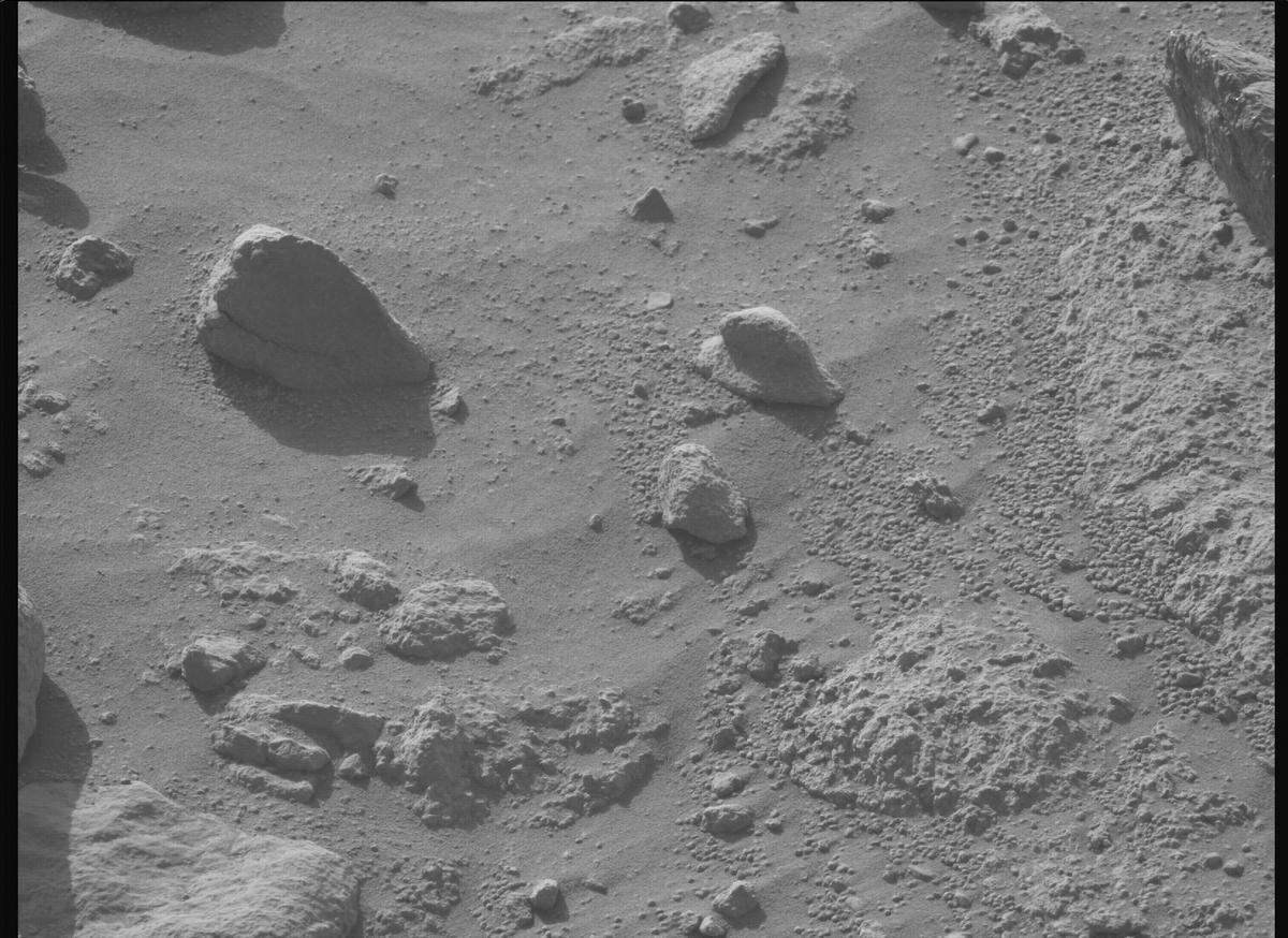 This image was taken by MCZ_LEFT onboard NASA's Mars rover Perseverance on Sol 1844