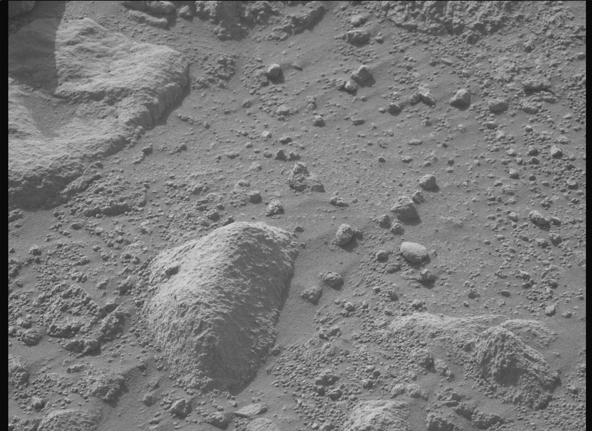 This image was taken by MCZ_LEFT onboard NASA's Mars rover Perseverance on Sol 1844