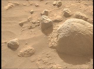 View image taken on Mars, Mars Perseverance Sol 1844: Right Mastcam-Z Camera