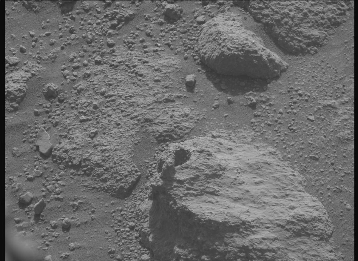 This image was taken by MCZ_RIGHT onboard NASA's Mars rover Perseverance on Sol 1844
