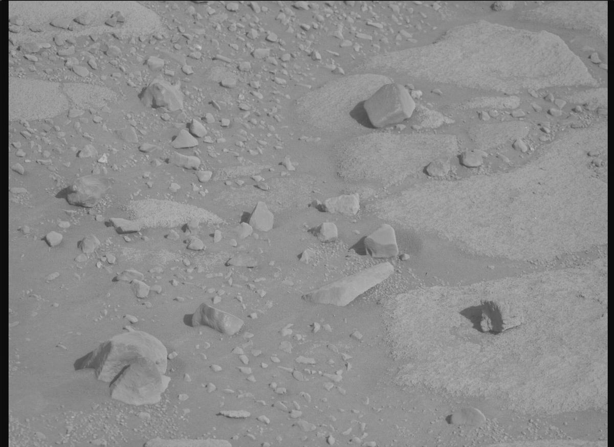 This image was taken by MCZ_RIGHT onboard NASA's Mars rover Perseverance on Sol 1854