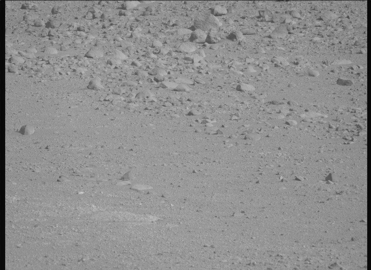 This image was taken by MCZ_LEFT onboard NASA's Mars rover Perseverance on Sol 1865