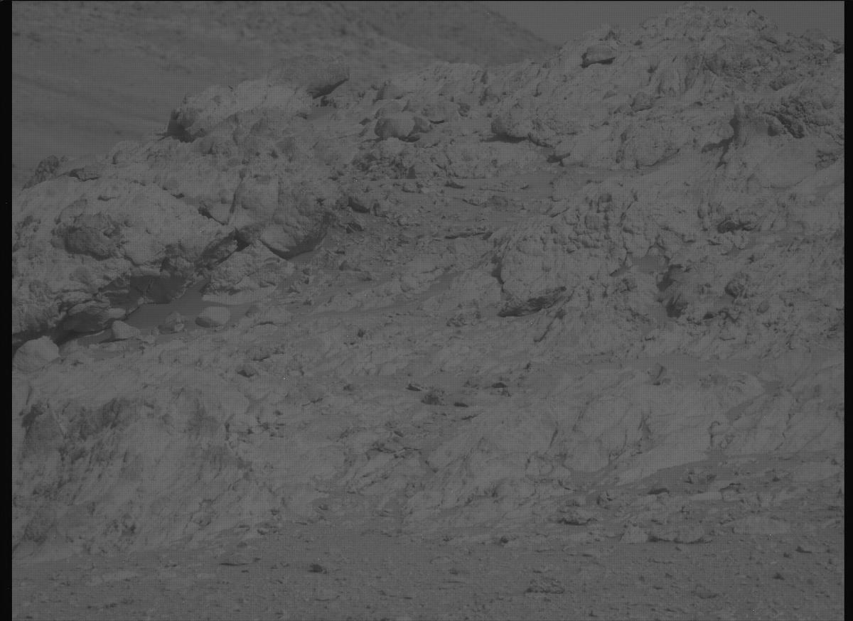 This image was taken by MCZ_LEFT onboard NASA's Mars rover Perseverance on Sol 1865