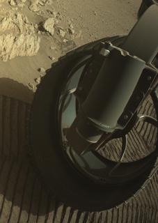 View image taken on Mars, Mars Perseverance Sol 1870: Front Right Hazard Avoidance Camera (Hazcam)