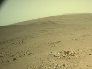 View image taken on Mars, Mars Perseverance Sol 1877: Right Navigation Camera (Navcam)