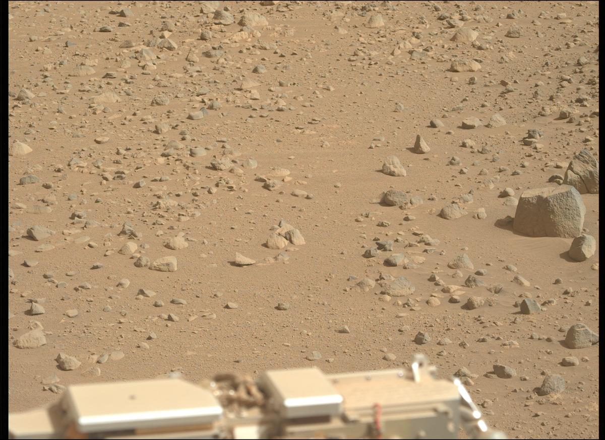 This image was taken by MCZ_LEFT onboard NASA's Mars rover Perseverance on Sol 1879