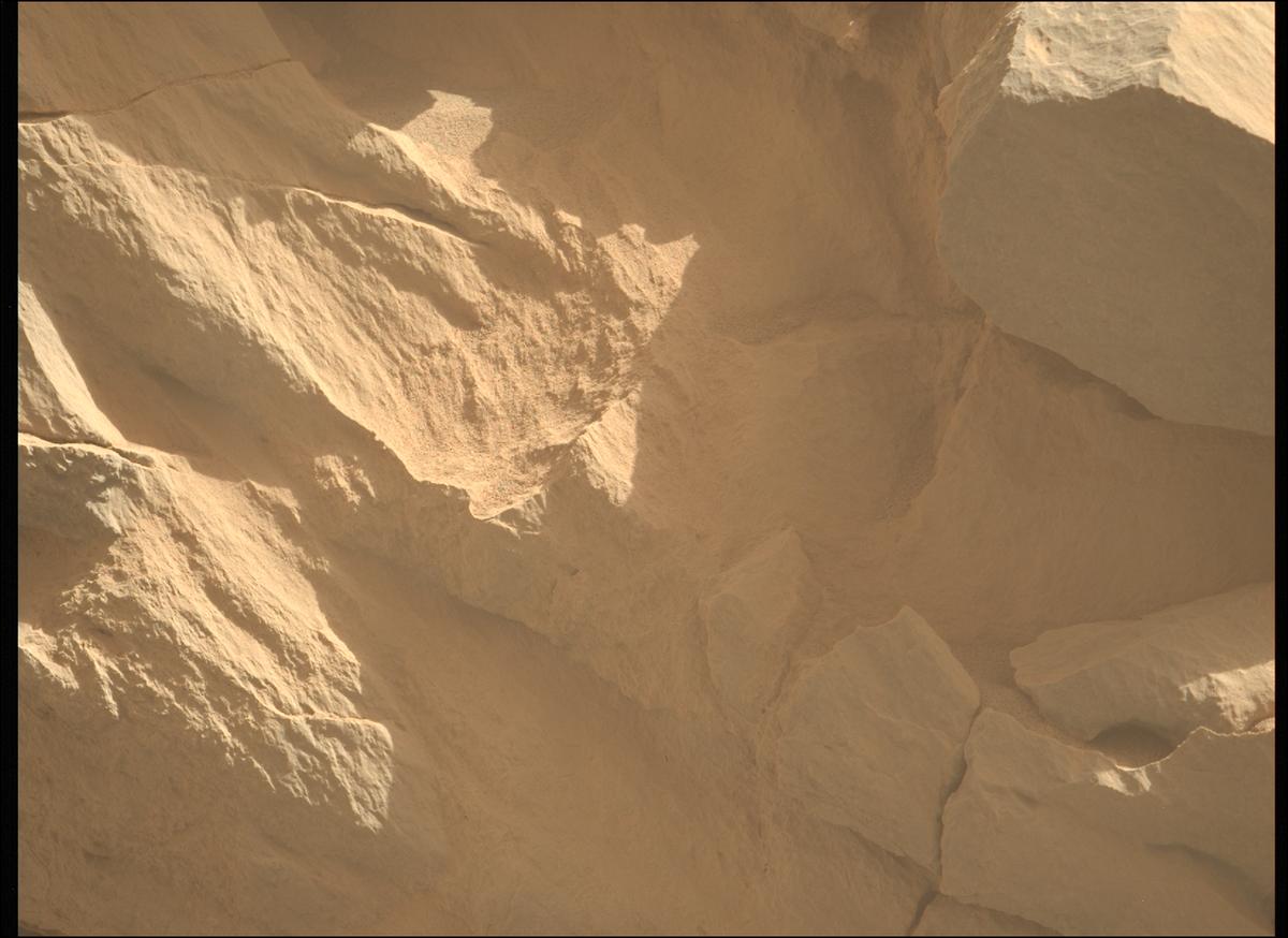 This image was taken by MCZ_LEFT onboard NASA's Mars rover Perseverance on Sol 1879