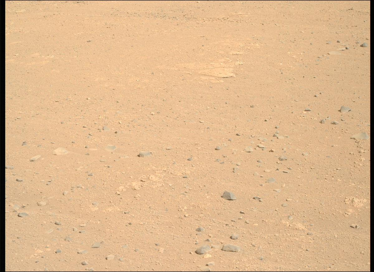 This image was taken by MCZ_RIGHT onboard NASA's Mars rover Perseverance on Sol 1879