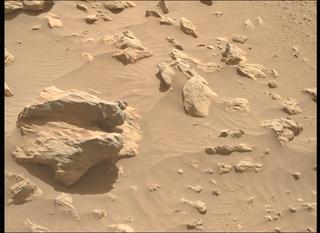 View image taken on Mars, Mars Perseverance Sol 1879: Right Mastcam-Z Camera