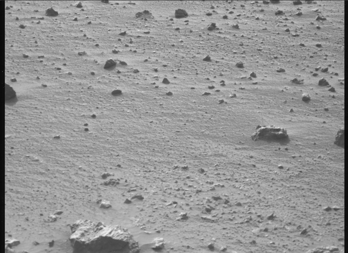 This image was taken by MCZ_RIGHT onboard NASA's Mars rover Perseverance on Sol 1881