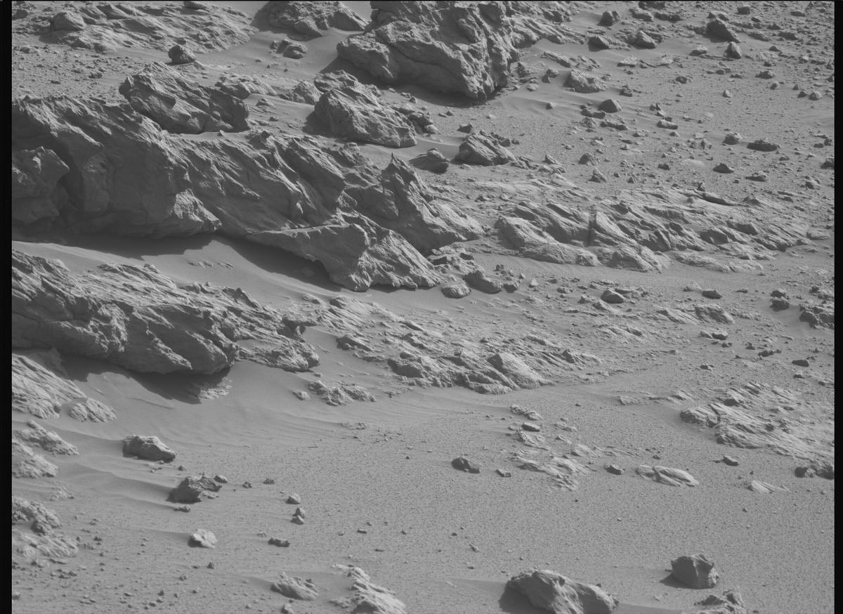 This image was taken by MCZ_LEFT onboard NASA's Mars rover Perseverance on Sol 1882