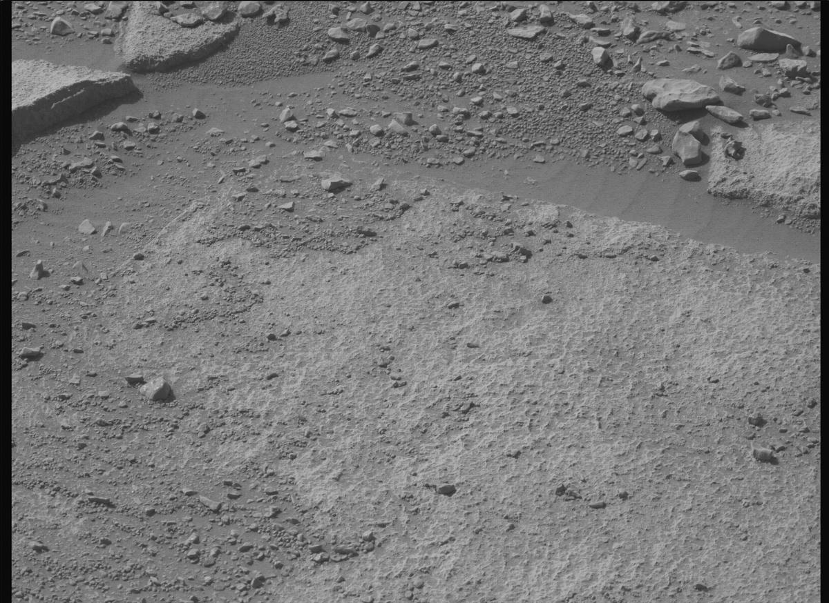 This image was taken by MCZ_LEFT onboard NASA's Mars rover Perseverance on Sol 1892
