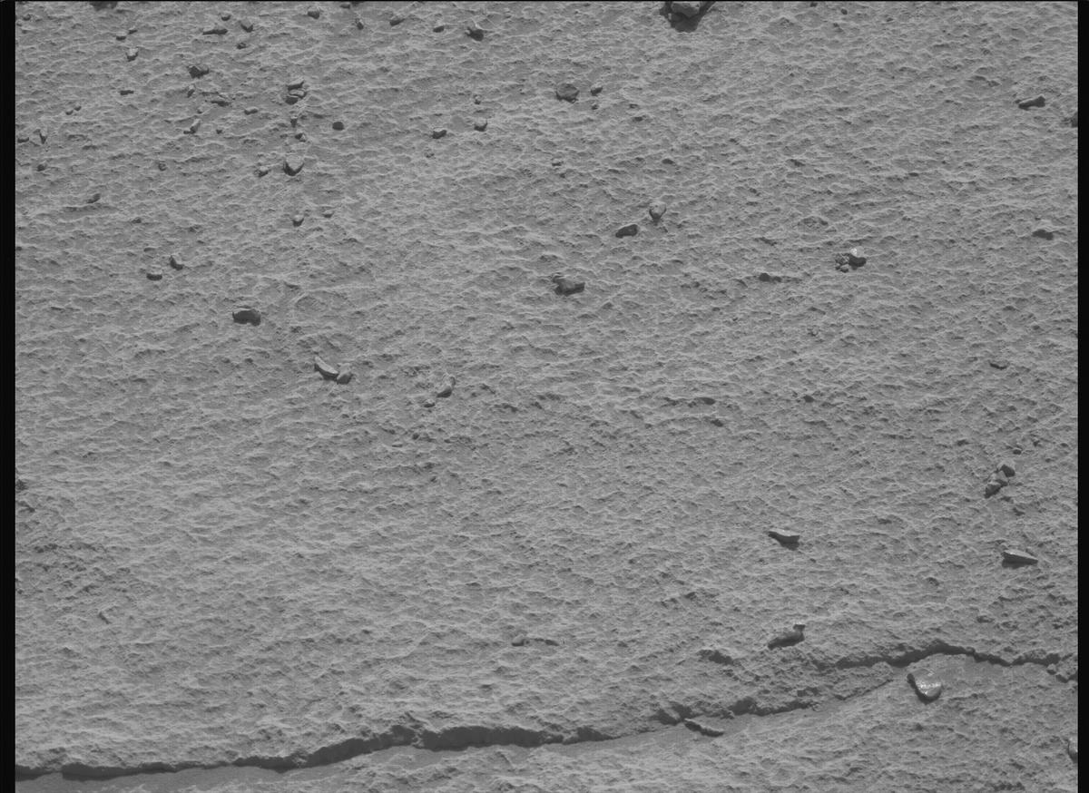 This image was taken by MCZ_LEFT onboard NASA's Mars rover Perseverance on Sol 1892
