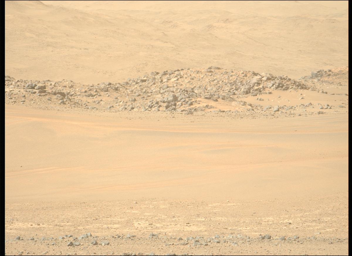 This image was taken by MCZ_LEFT onboard NASA's Mars rover Perseverance on Sol 1900