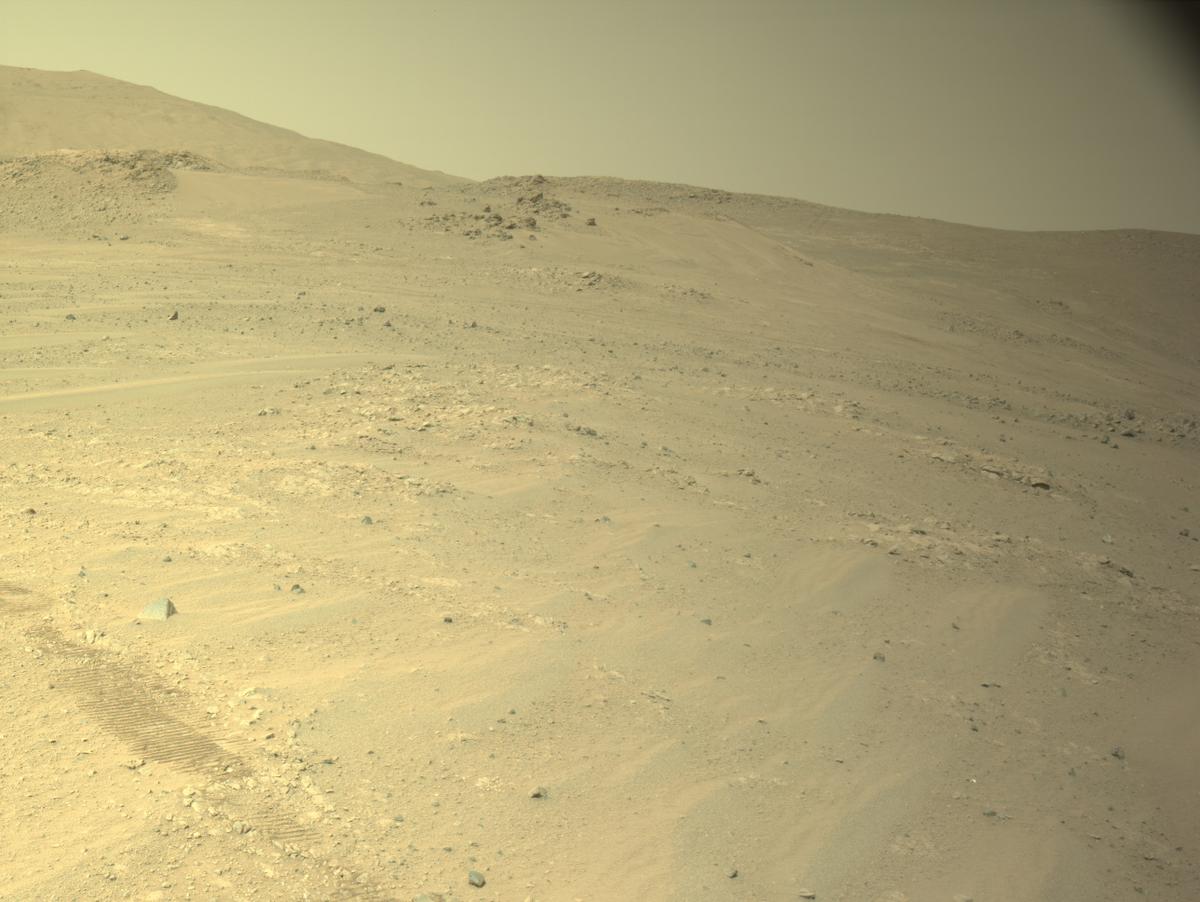This image was taken by NAVCAM_LEFT onboard NASA's Mars rover Perseverance on Sol 1904