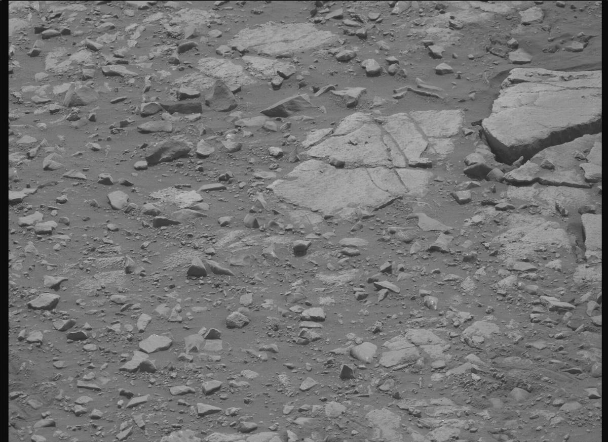 This image was taken by MCZ_RIGHT onboard NASA's Mars rover Perseverance on Sol 1939