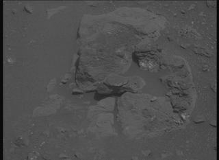 View image taken on Mars, Mars Perseverance Sol 1955: Left Mastcam-Z Camera