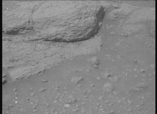 View image taken on Mars, Mars Perseverance Sol 1960: Right Mastcam-Z Camera