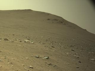 View image taken on Mars, Mars Perseverance Sol 1962: Right Navigation Camera (Navcam)