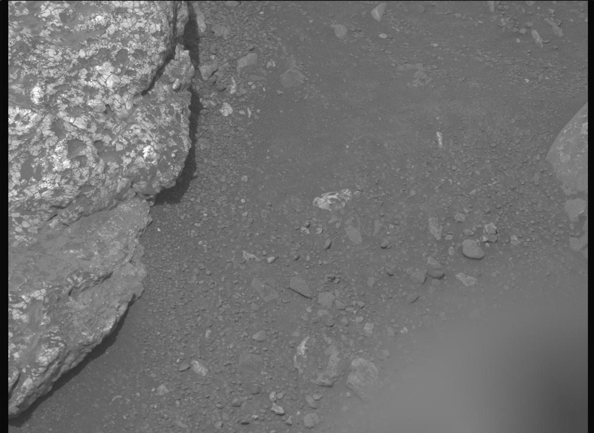 This image was taken by MCZ_LEFT onboard NASA's Mars rover Perseverance on Sol 1964