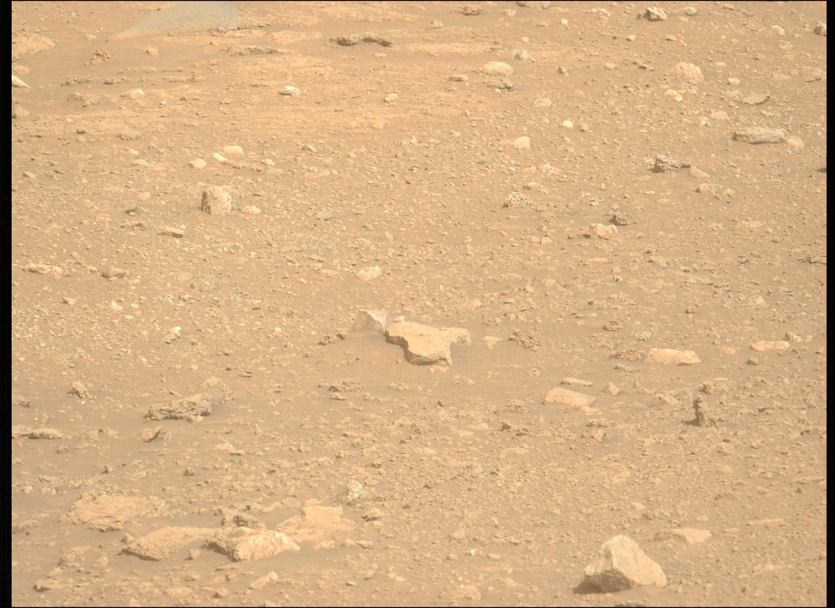 This image was taken by MCZ_LEFT onboard NASA's Mars rover Perseverance on Sol 1964
