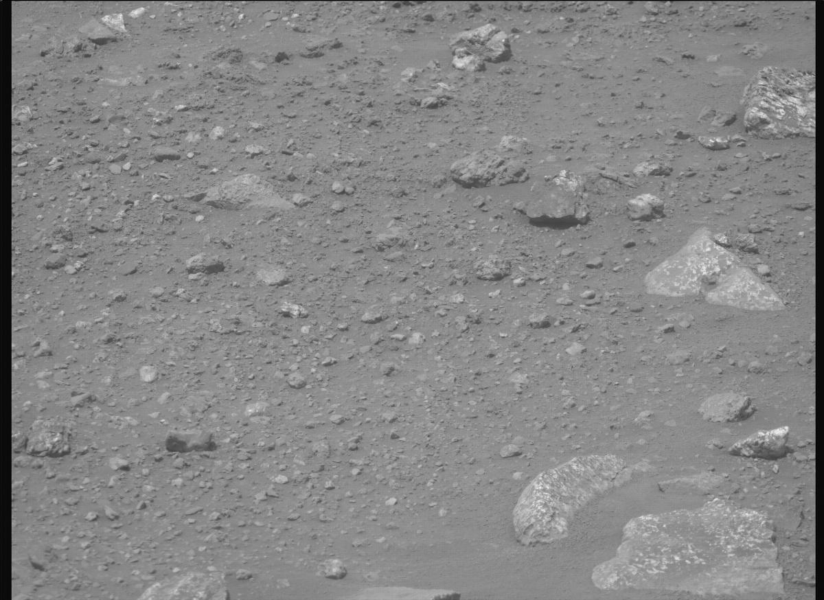 This image was taken by MCZ_RIGHT onboard NASA's Mars rover Perseverance on Sol 1964