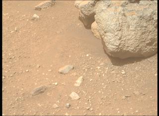 View image taken on Mars, Mars Perseverance Sol 1964: Right Mastcam-Z Camera