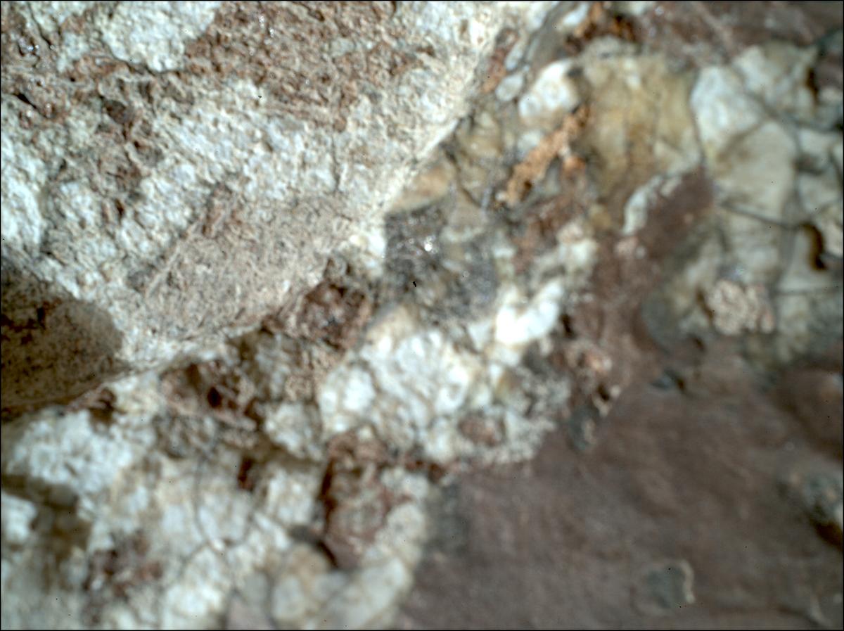 This image was taken by SHERLOC_WATSON onboard NASA's Mars rover Perseverance on Sol 1970