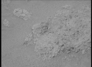 View image taken on Mars, Mars Perseverance Sol 1977: Left Mastcam-Z Camera
