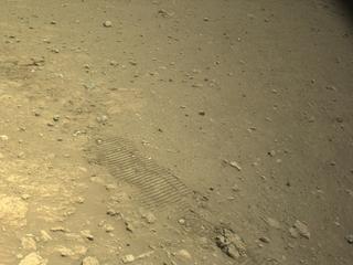 View image taken on Mars, Mars Perseverance Sol 1982: Right Navigation Camera (Navcam)