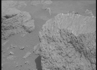 View image taken on Mars, Mars Perseverance Sol 2011: Right Mastcam-Z Camera
