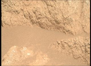 View image taken on Mars, Mars Perseverance Sol 2011: Right Mastcam-Z Camera