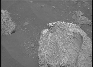 View image taken on Mars, Mars Perseverance Sol 2011: Right Mastcam-Z Camera