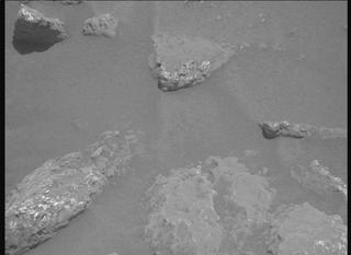 View image taken on Mars, Mars Perseverance Sol 2011: Right Mastcam-Z Camera