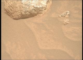 View image taken on Mars, Mars Perseverance Sol 2011: Right Mastcam-Z Camera
