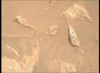 View image taken on Mars, Mars Perseverance Sol 2011: Right Mastcam-Z Camera