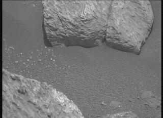 View image taken on Mars, Mars Perseverance Sol 2011: Right Mastcam-Z Camera