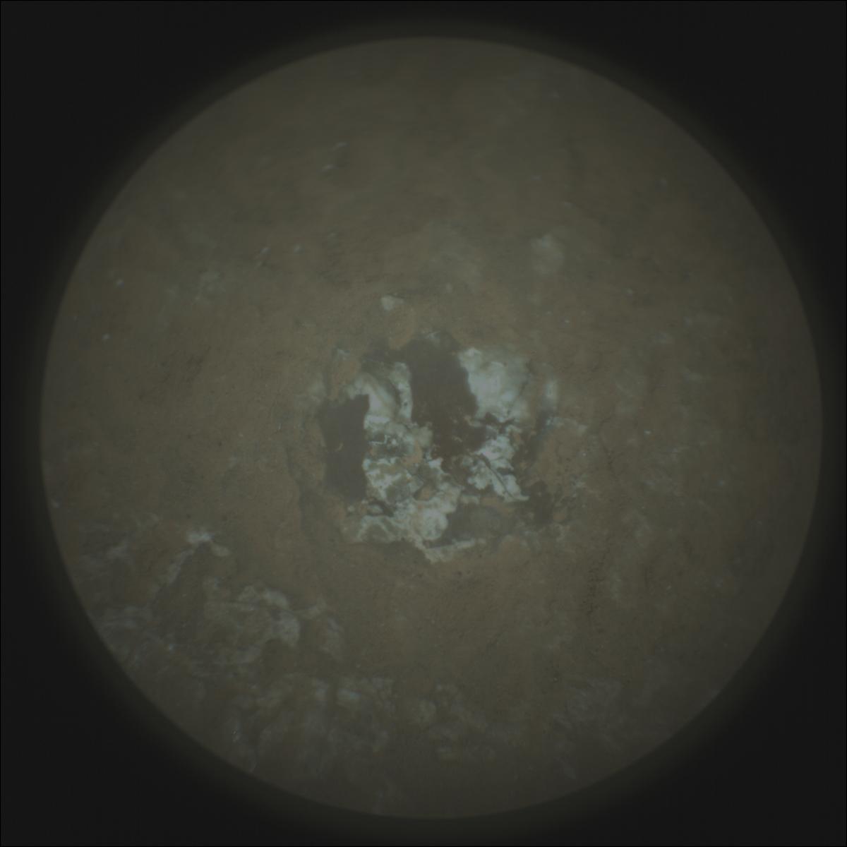 This image was taken by SUPERCAM_RMI onboard NASA's Mars rover Perseverance on Sol 2015