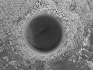 View image taken on Mars, Mars Perseverance Sol 2019: WATSON Camera 