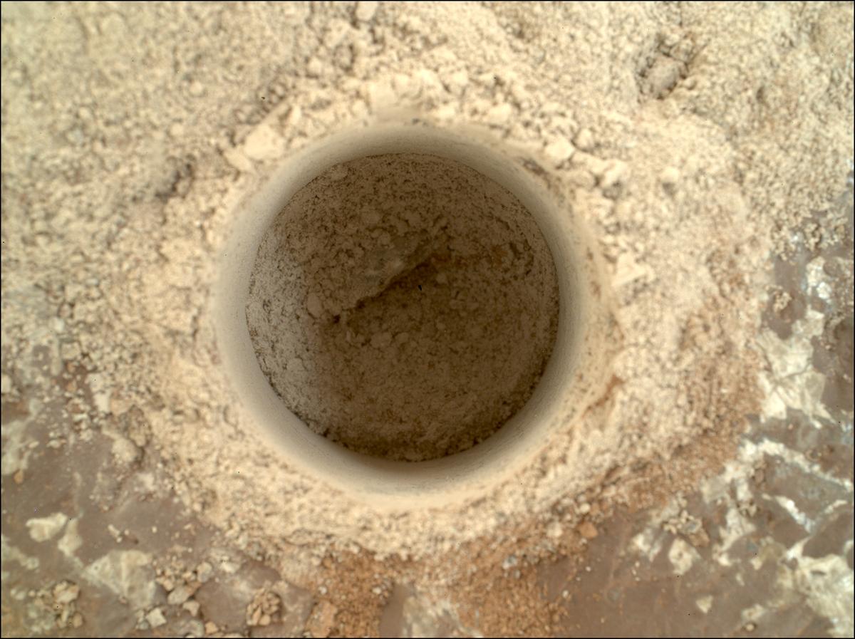 This image was taken by SHERLOC_WATSON onboard NASA's Mars rover Perseverance on Sol 2019