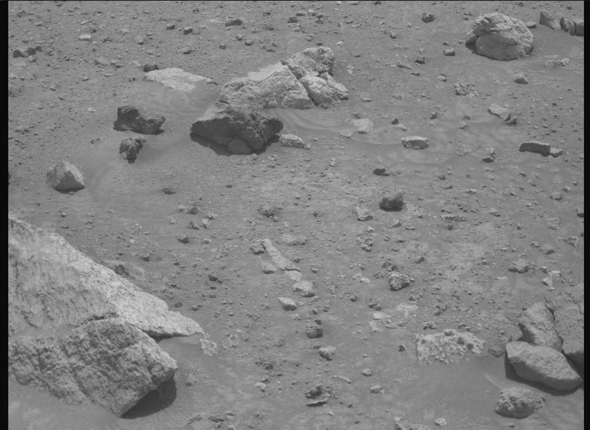This image was taken by MCZ_LEFT onboard NASA's Mars rover Perseverance on Sol 2021