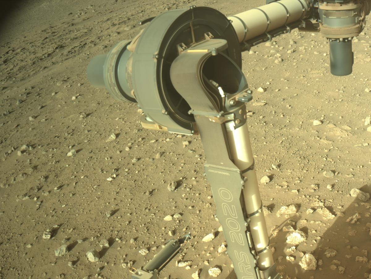 This image was taken by NAVCAM_LEFT onboard NASA's Mars rover Perseverance on Sol 2023