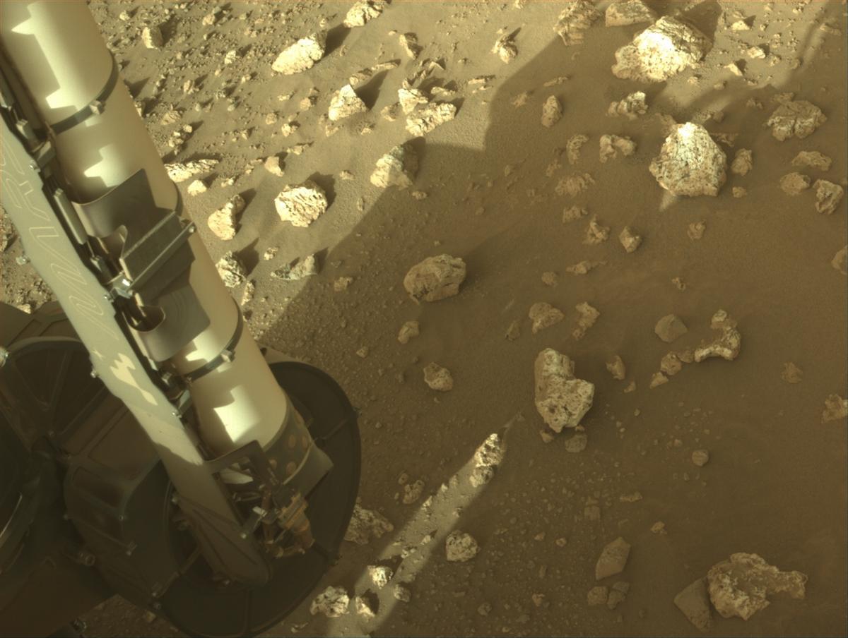 This image was taken by NAVCAM_RIGHT onboard NASA's Mars rover Perseverance on Sol 2023