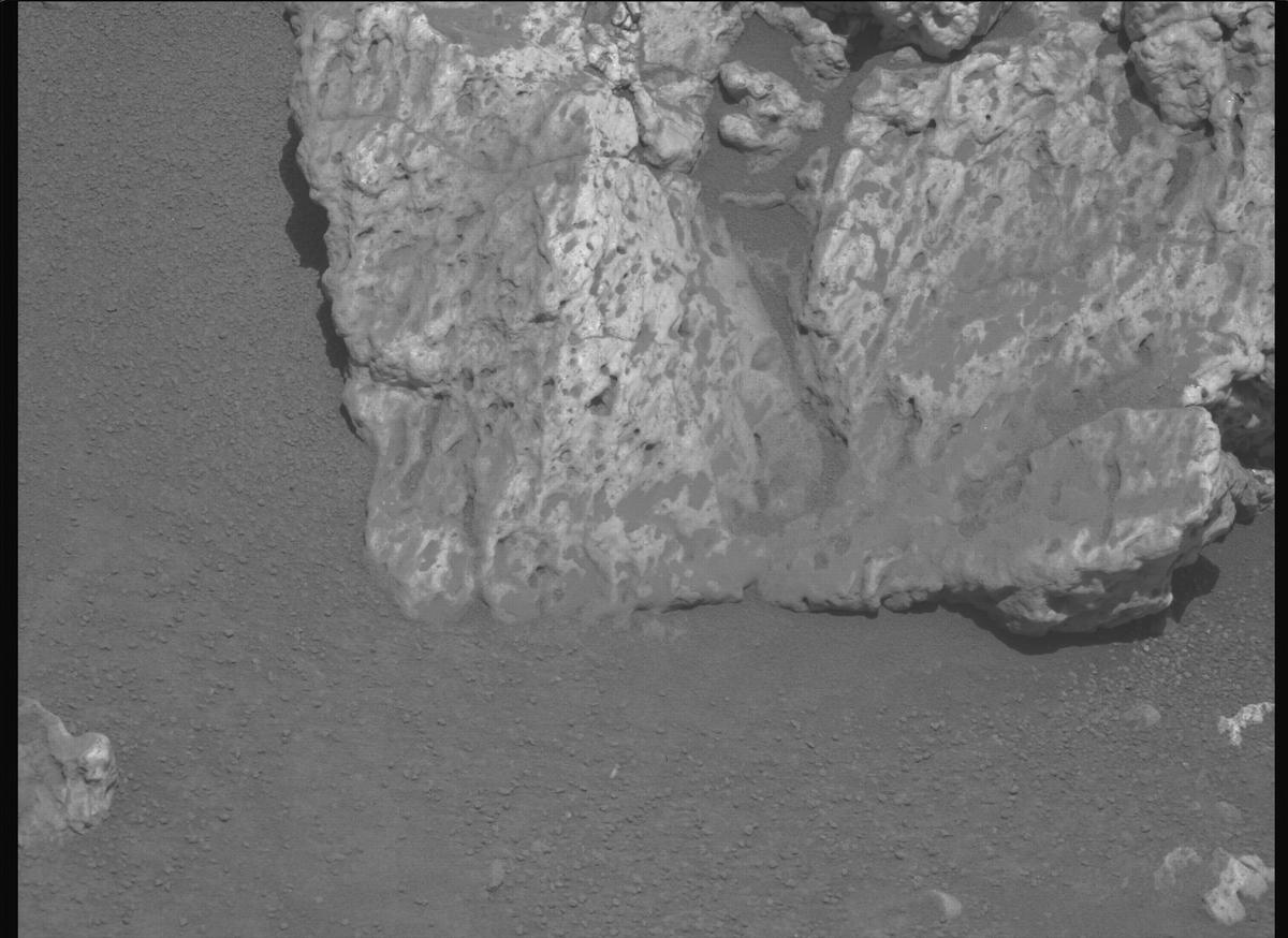 This image was taken by MCZ_LEFT onboard NASA's Mars rover Perseverance on Sol 2023