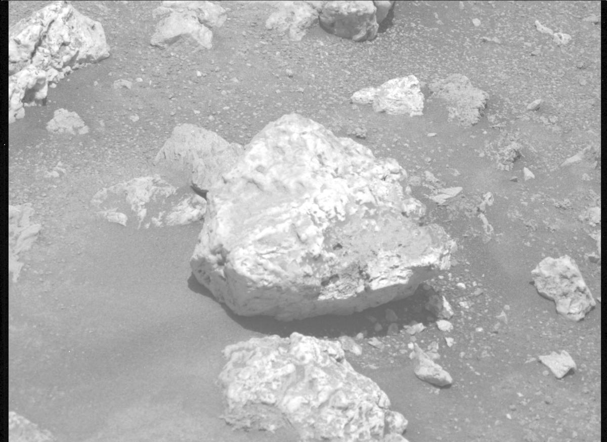 This image was taken by MCZ_LEFT onboard NASA's Mars rover Perseverance on Sol 2023