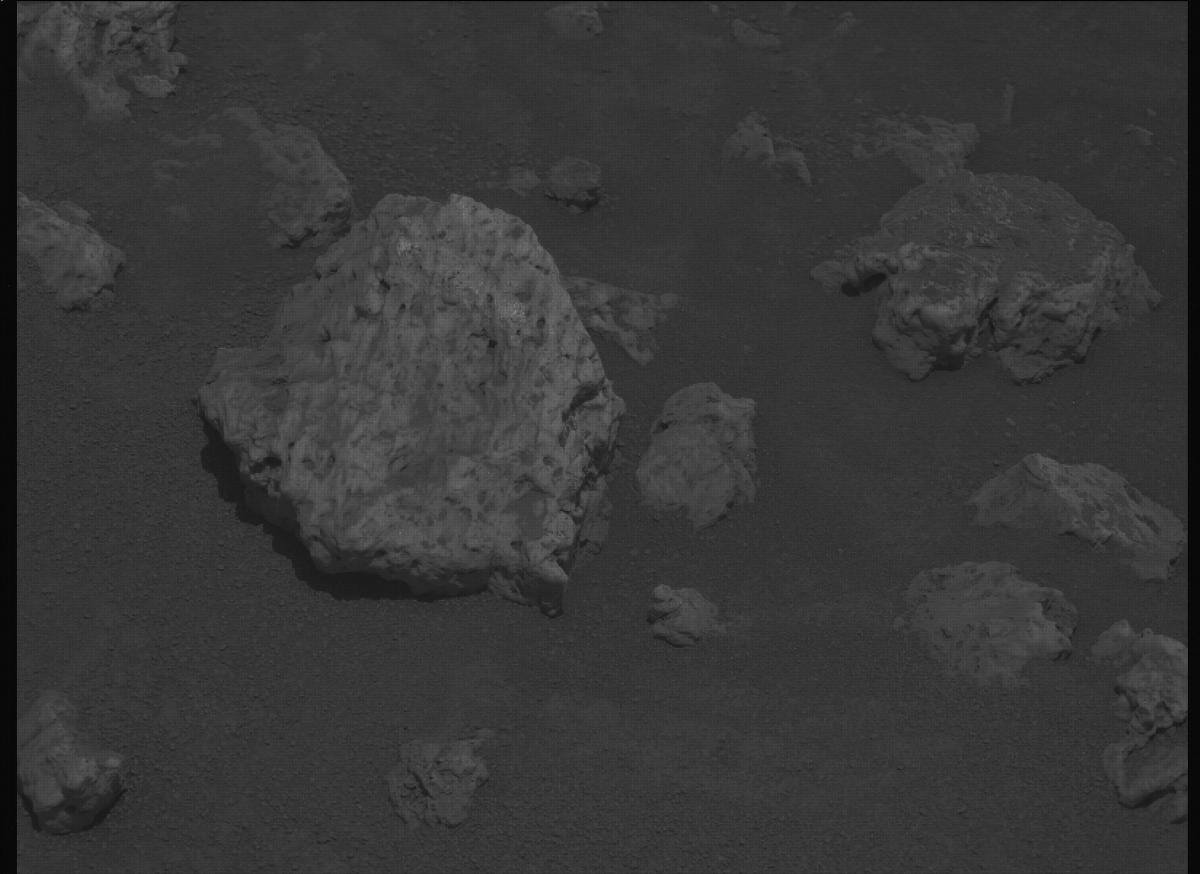 This image was taken by MCZ_LEFT onboard NASA's Mars rover Perseverance on Sol 2023
