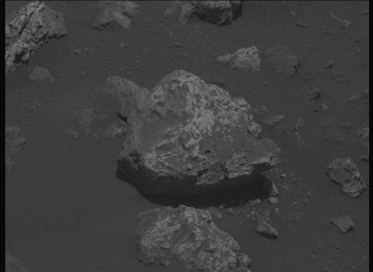 This image was taken by MCZ_LEFT onboard NASA's Mars rover Perseverance on Sol 2023