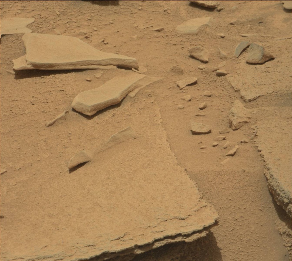 NASA's Mars rover Curiosity acquired this image using its Mast Camera (Mastcam) on Sol 309