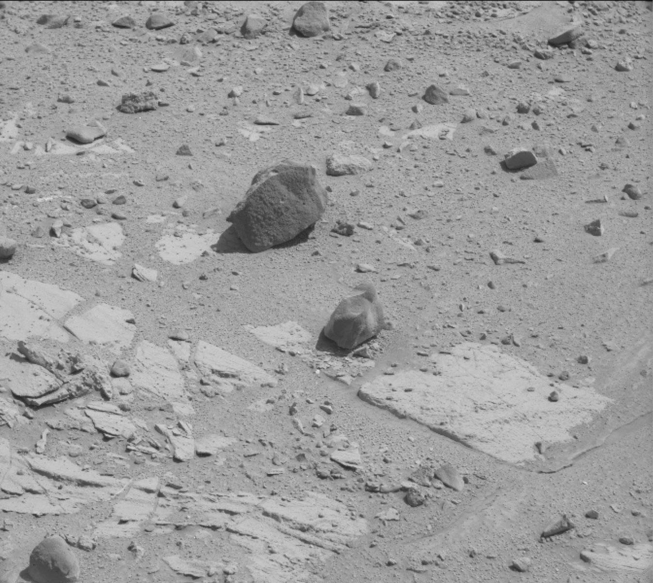 Nasa's Mars rover Curiosity acquired this image using its Mast Camera (Mastcam) on Sol 611, at drive 1330, site number 31