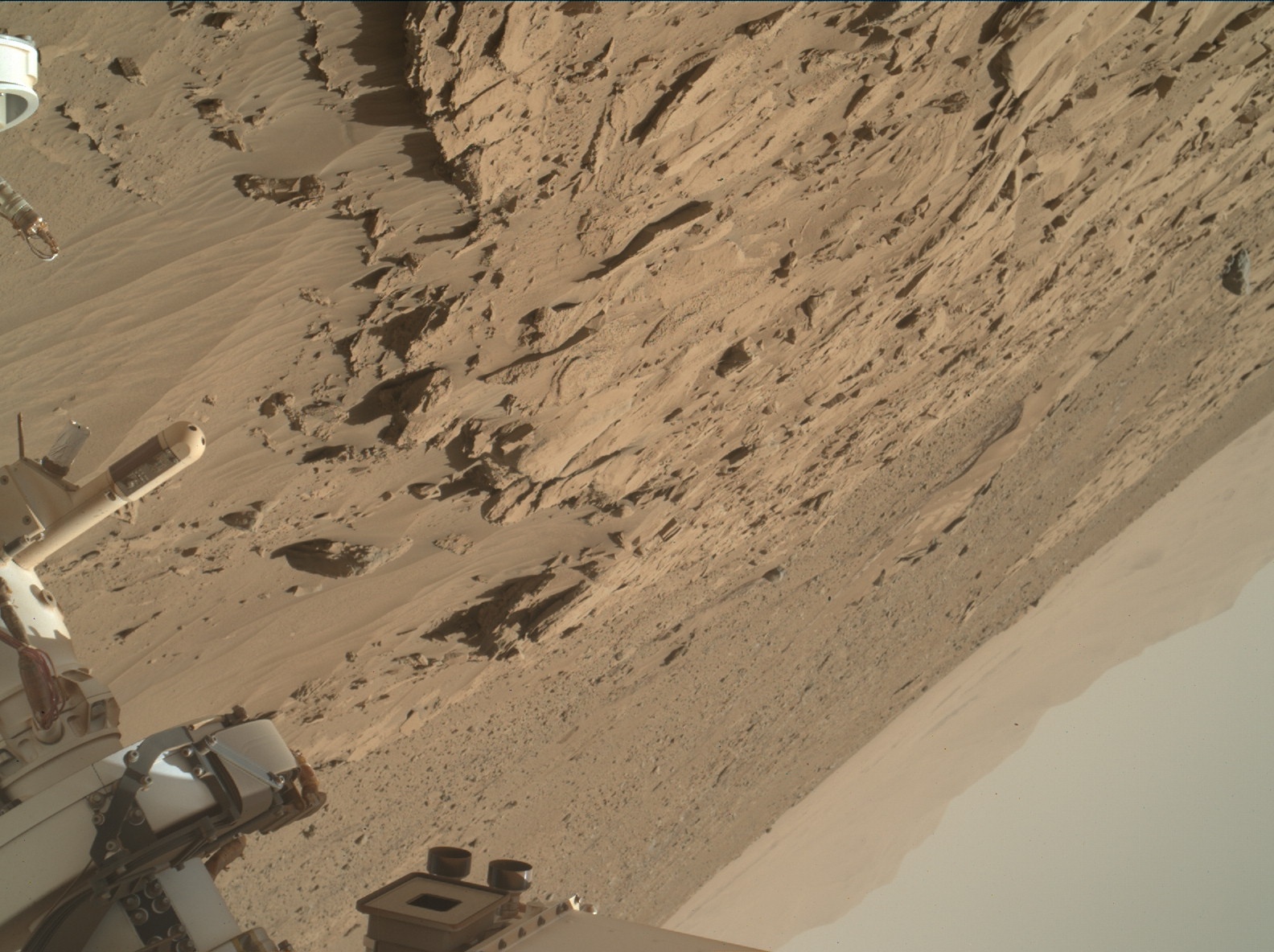 Nasa's Mars rover Curiosity acquired this image using its Mars Hand Lens Imager (MAHLI) on Sol 613, at drive 1330, site number 31
